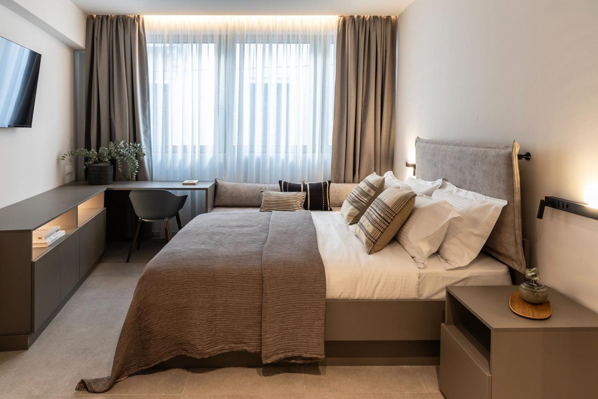 Celestial Athens Suites At Praxitelous Atenas Exterior foto