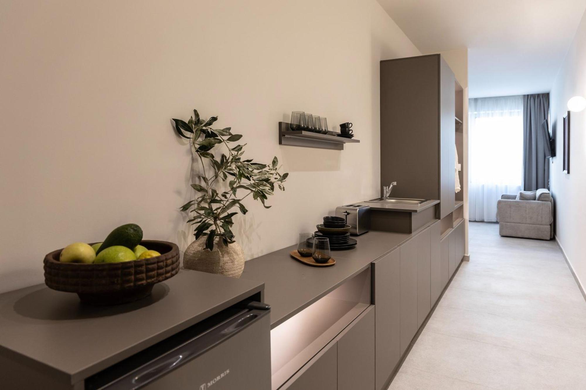 Celestial Athens Suites At Praxitelous Atenas Exterior foto