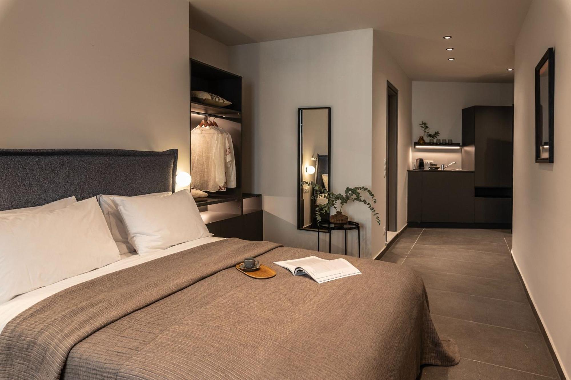 Celestial Athens Suites At Praxitelous Atenas Exterior foto